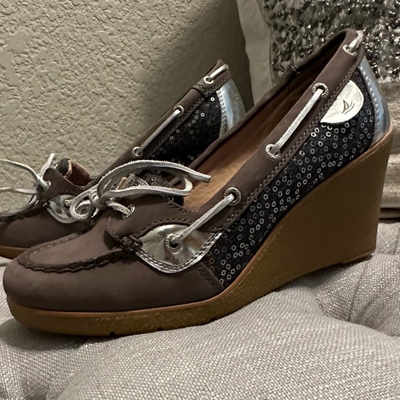 🔥 Sperry Top Sider Wedge Heels with Sequins - Picture 2 of 13